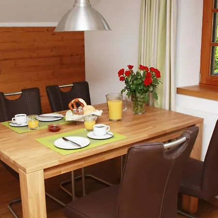 Alpenhof Apartment *